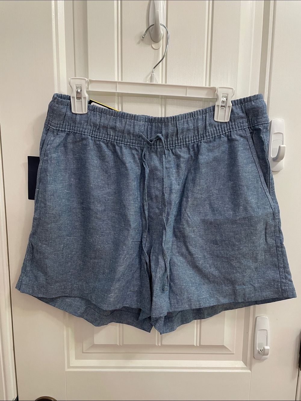 GAP Blue Linen Chambray  Drawstring Shorts Size Medium